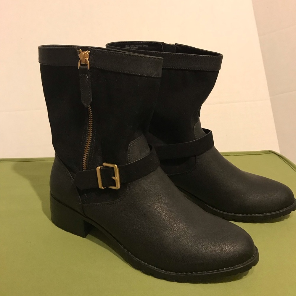 New without Tags Ankle Boots Charles Shoes